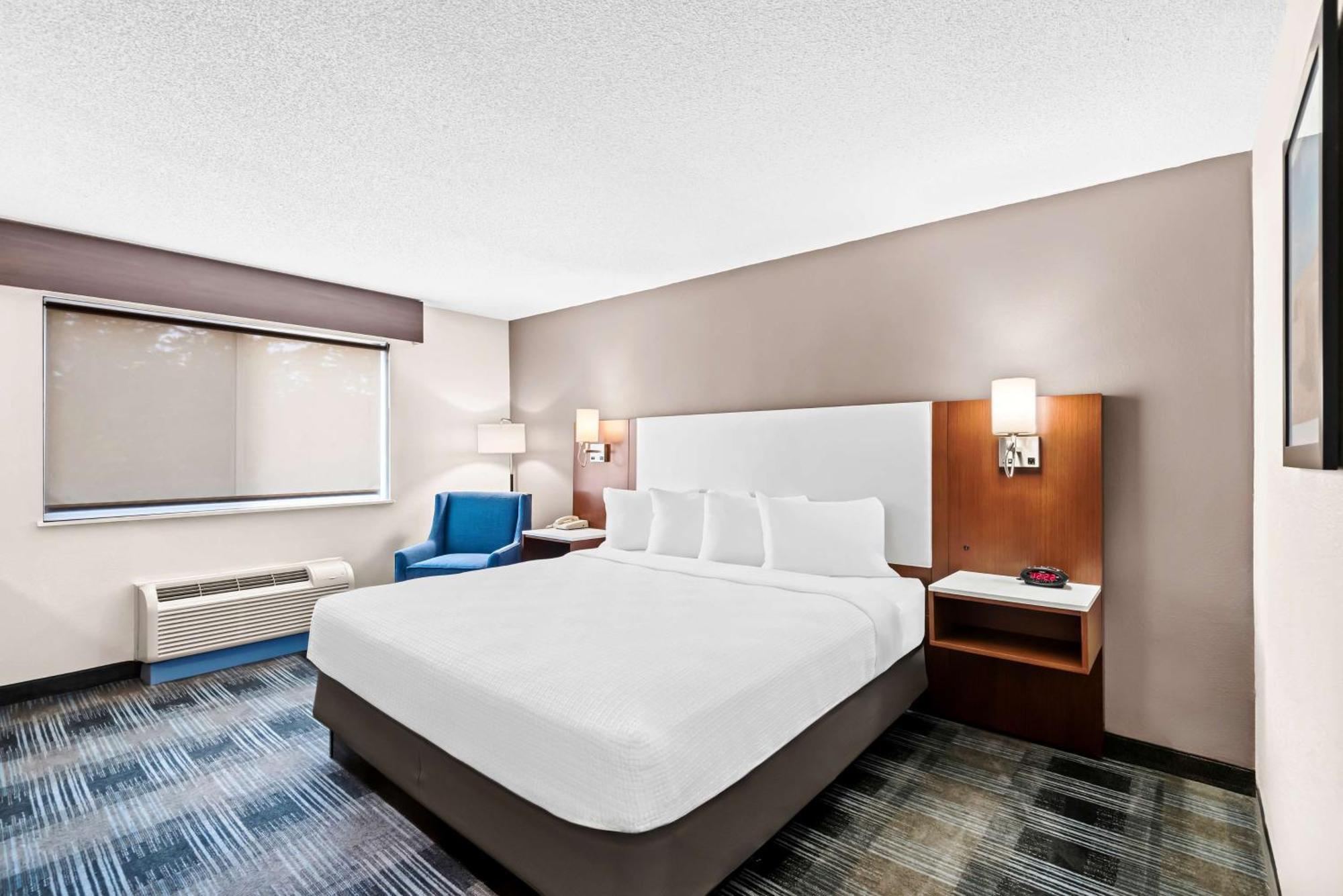 Best Western Ottumwa Inn & Suites Exterior photo